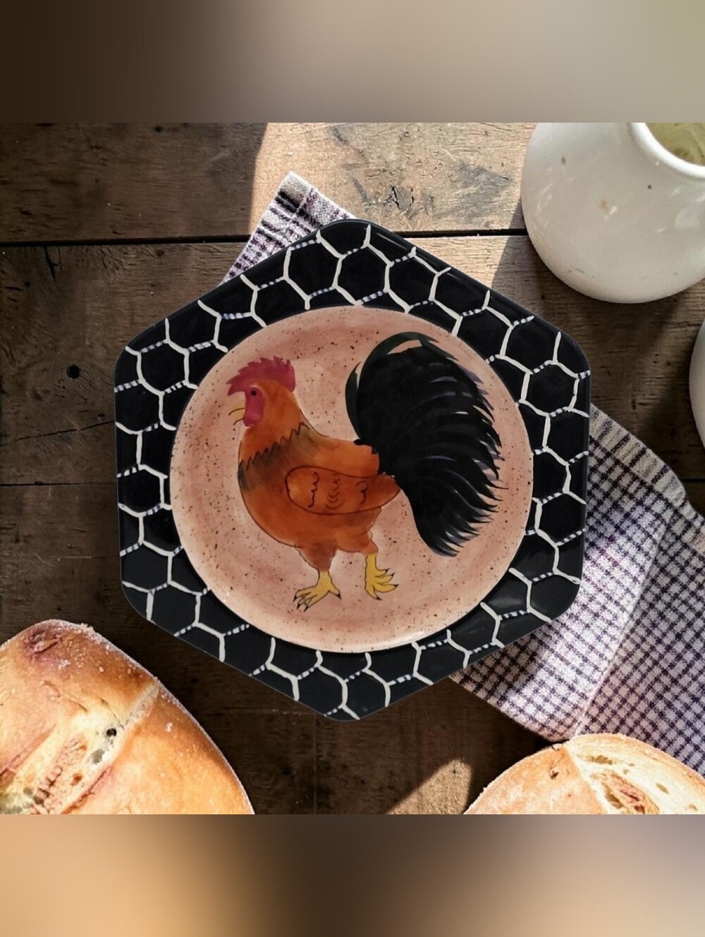 1999 CBK LTD Hexagonal Ceramic 10.5" Rooster Farmhouse-Style kitchen decor Plate